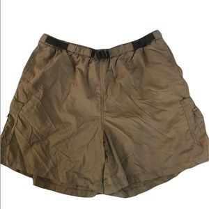 Women’s Columbia Olive Green Nylon Cargo Shorts In Size Large